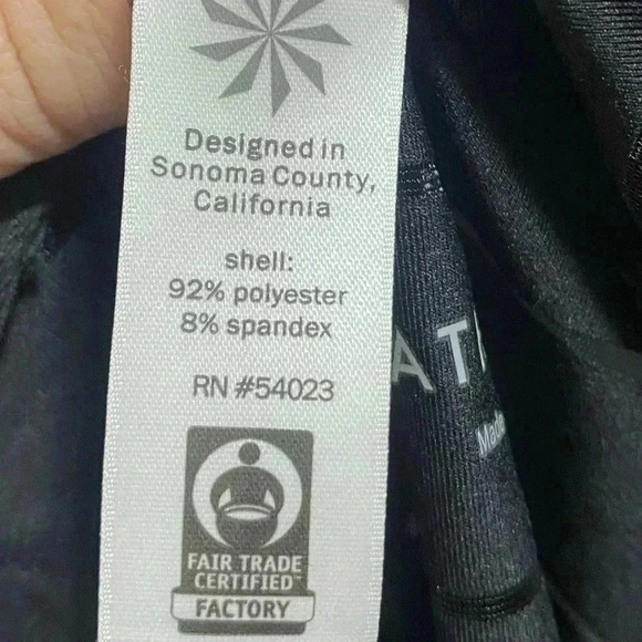 Athleta Max Out Chi Support Tank Black Size Large - Picture 7 of 8